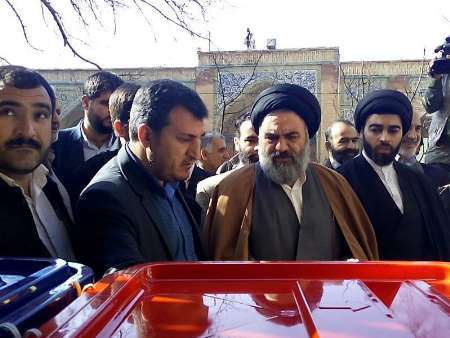 امروز در حضور ولی فقیه رای بیست و چهار میلیون ایرانی ابطال شد,