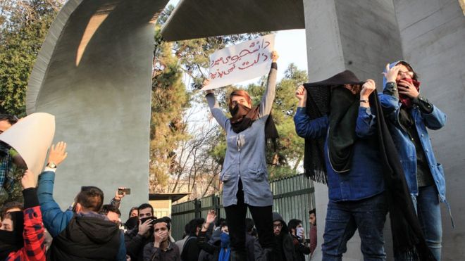 تحریم عاملان سرکوب اعتراضات ایران از سوی آمریکا